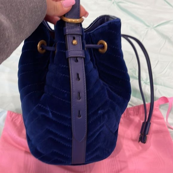 ❤️SOLD❤️Gucci bucket bag - Picture 8 of 12